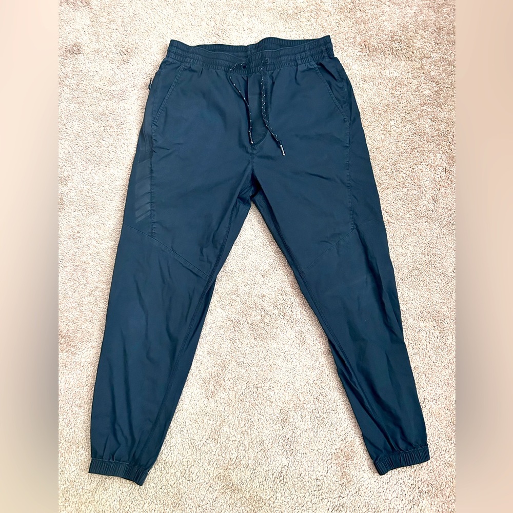 American Eagle Flex Men’s Active Joggers Sz Small/Medium EUC